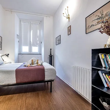 Aldobrandini Charming - Heart Of Apartamento