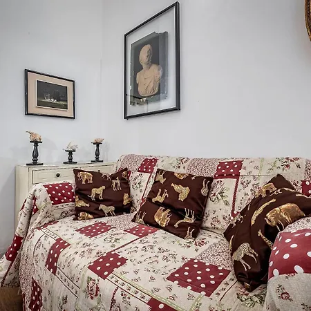 Aldobrandini Charming - Heart Of Apartamento Florença