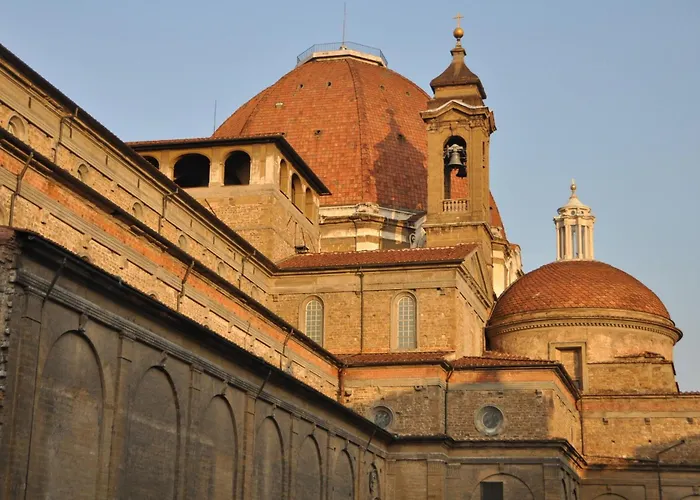 Apartment Aldobrandini Charming - Heart Of *